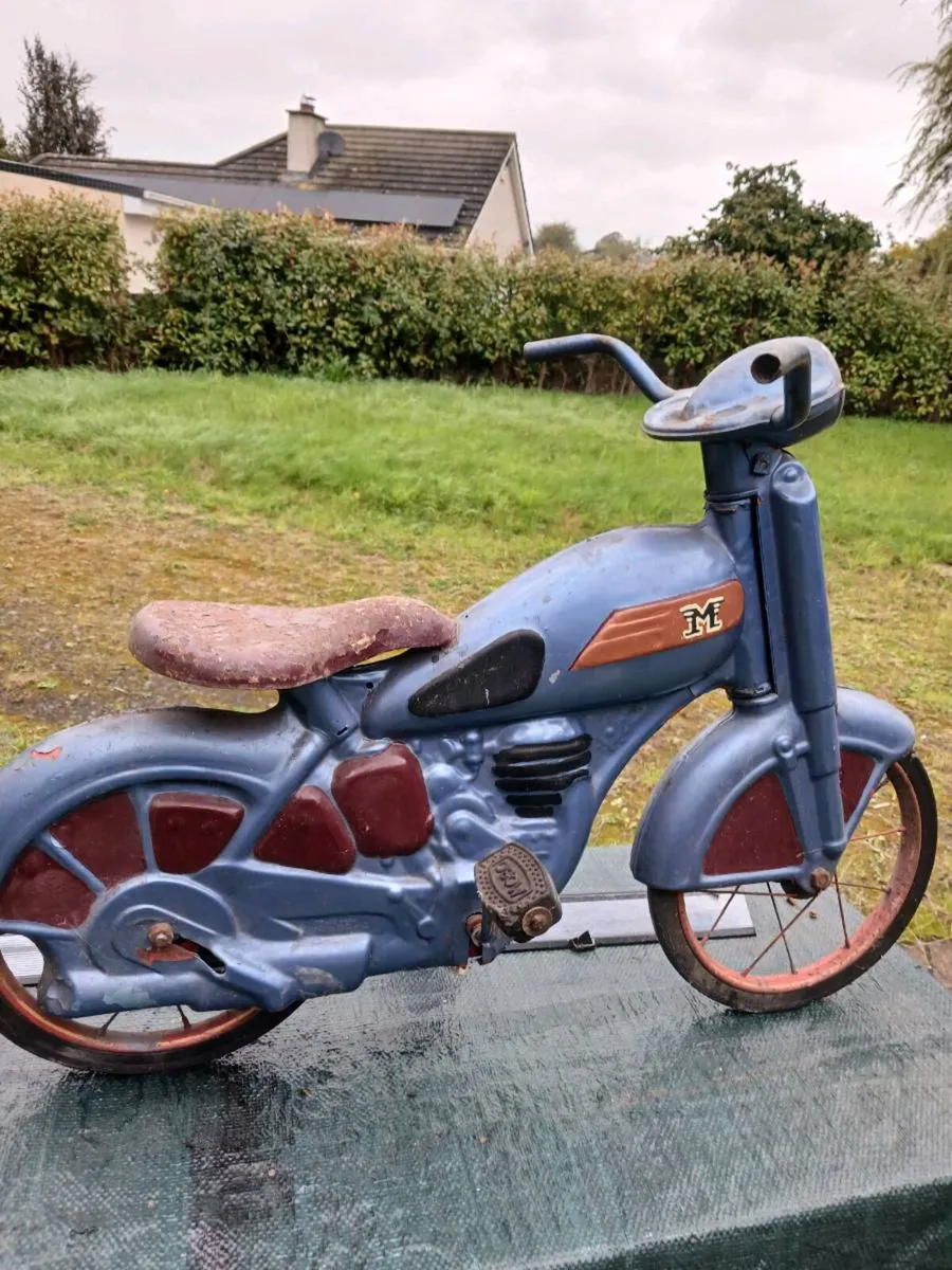 Vintage bike - Image 1