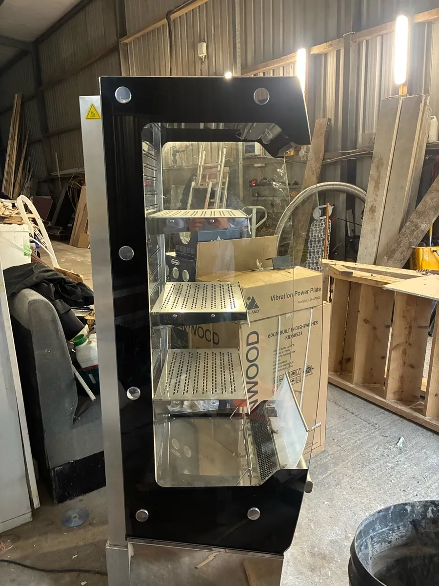 display fridge - Image 2