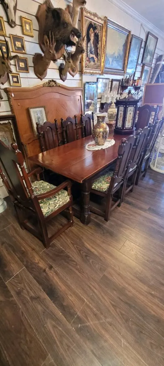kitchen table without a chairs. - Image 2