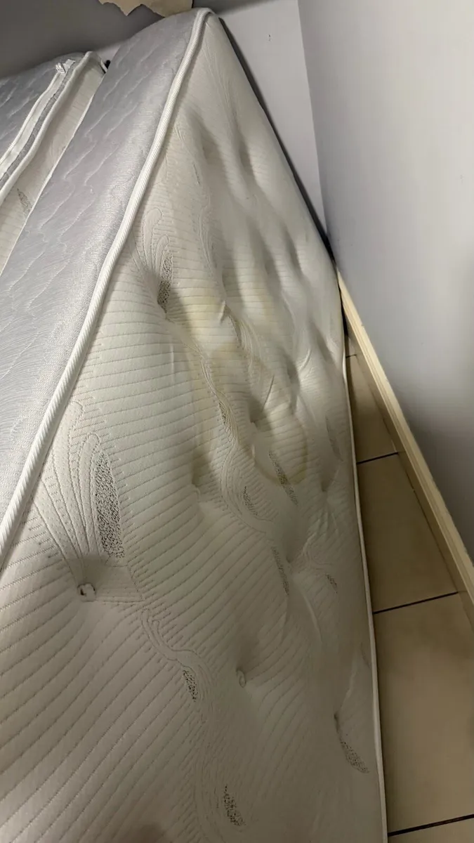 Mattress - Image 4