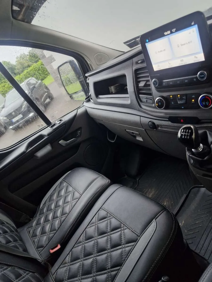 Ford Transit Custom 2022 - Image 1
