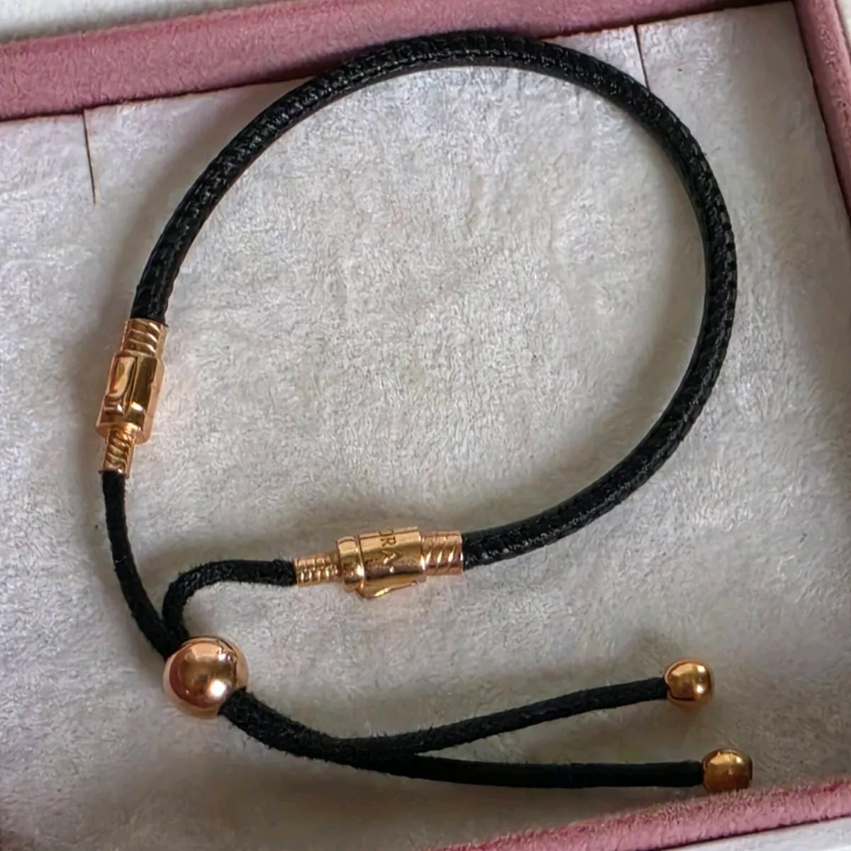 Pandora moments leather slider bracelet - Image 1