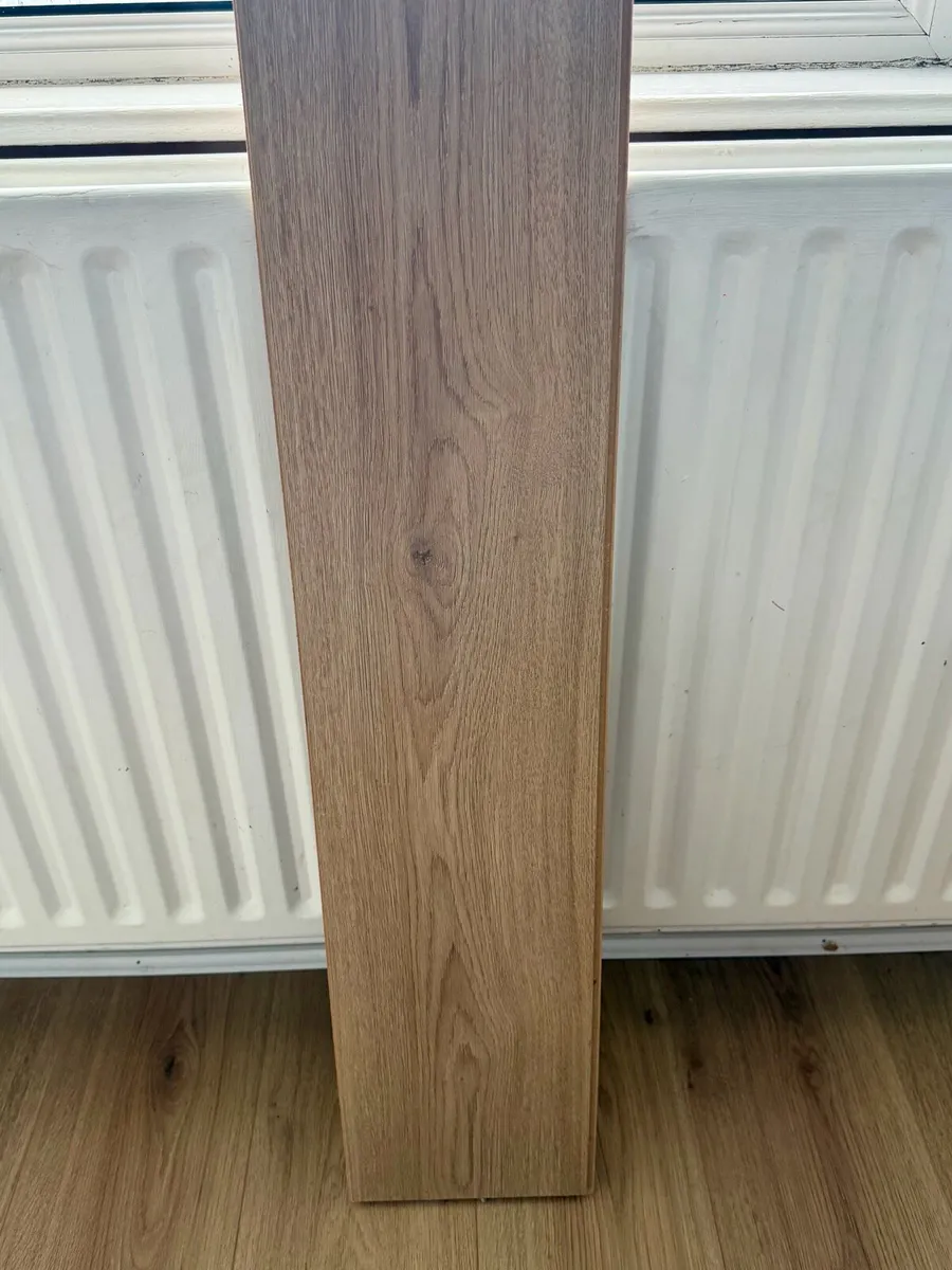 Brewery Oak Laminate floor 12.5m2 + underlay - Image 2