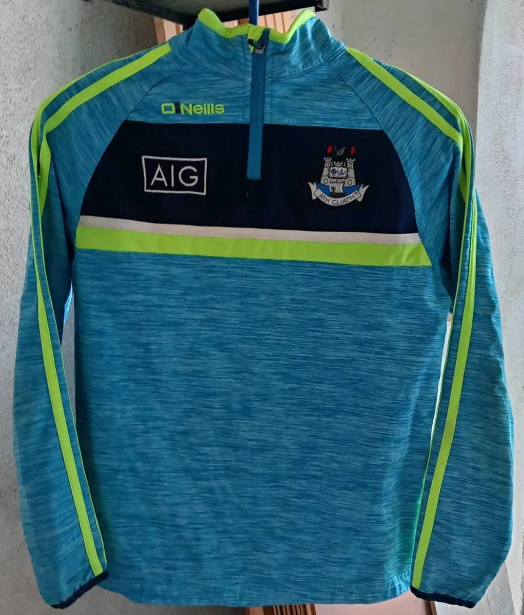 Childrens Dublin GAA Top - Image 1