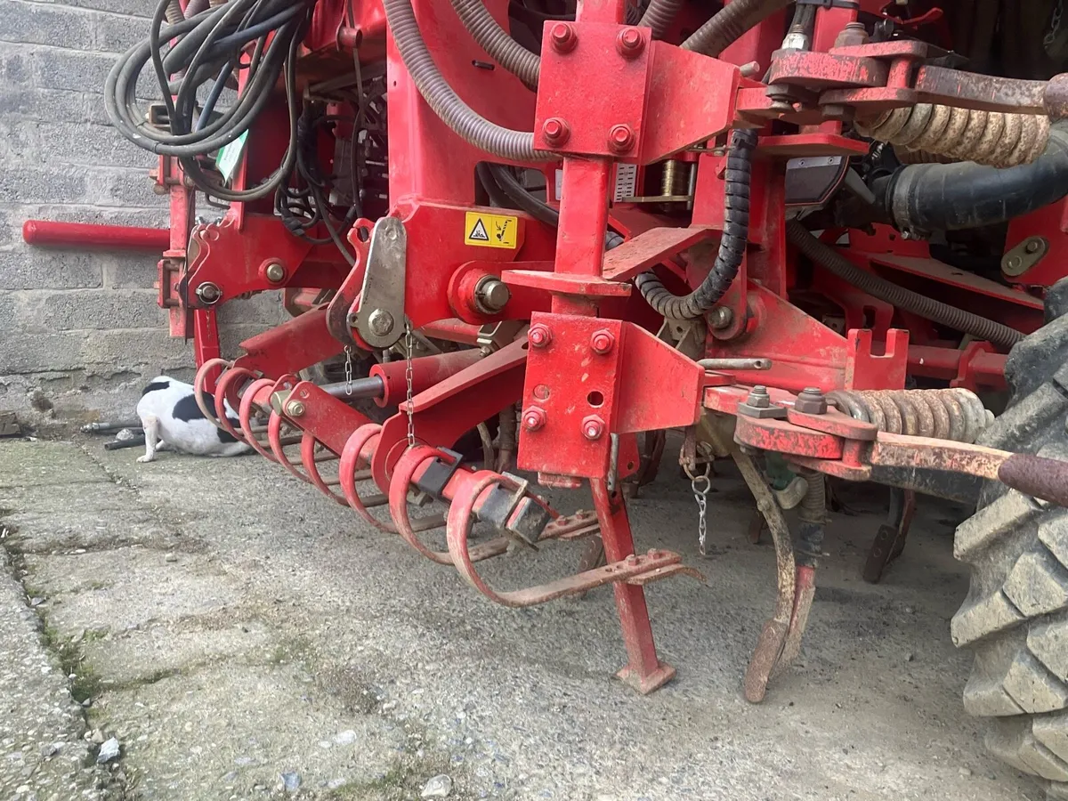 Seed drill - Image 4