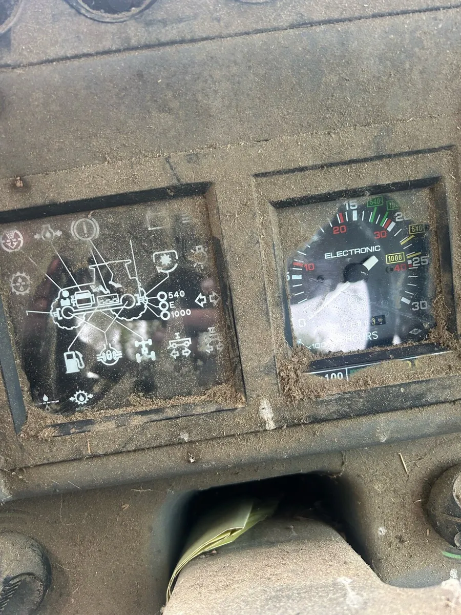 Tractor - Image 4