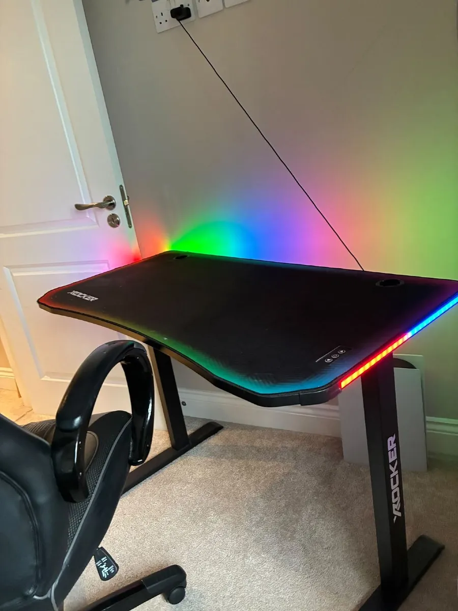 Gaming Desk and chair - Image 4