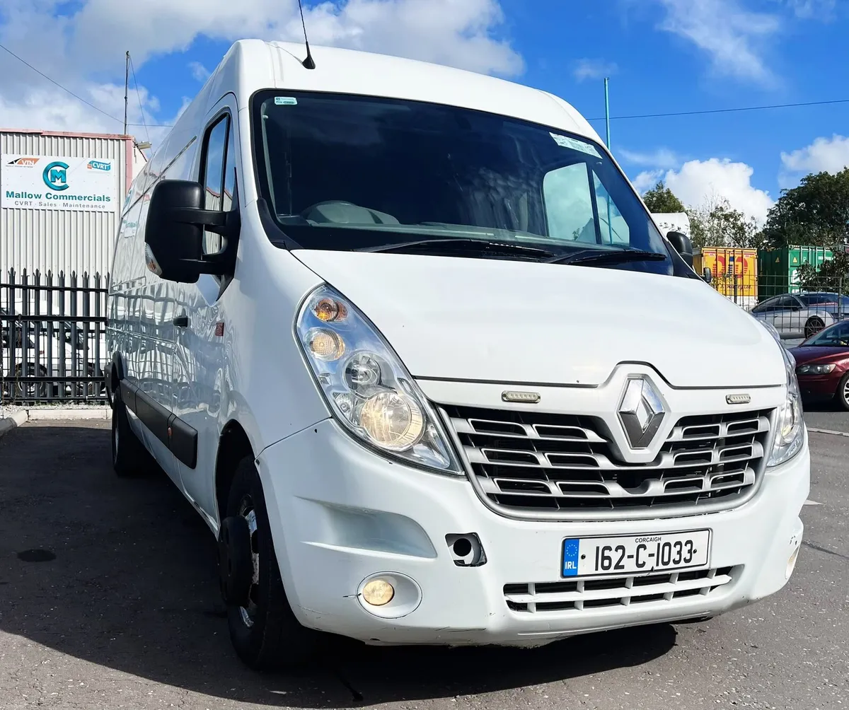 2016 Renault Master Twin Wheel - Image 1