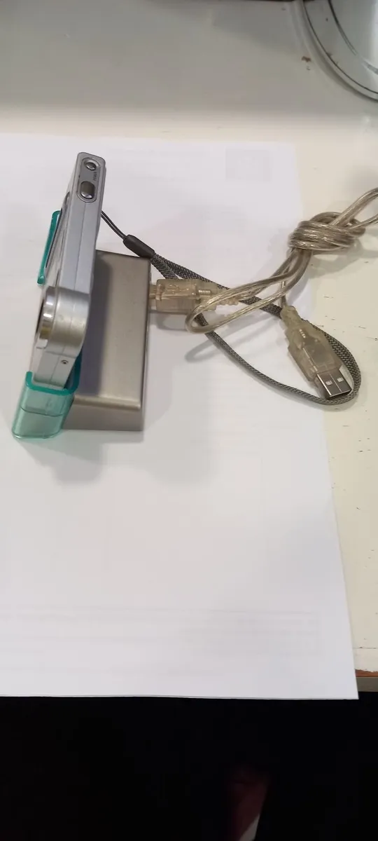 Digital Camera - Image 2