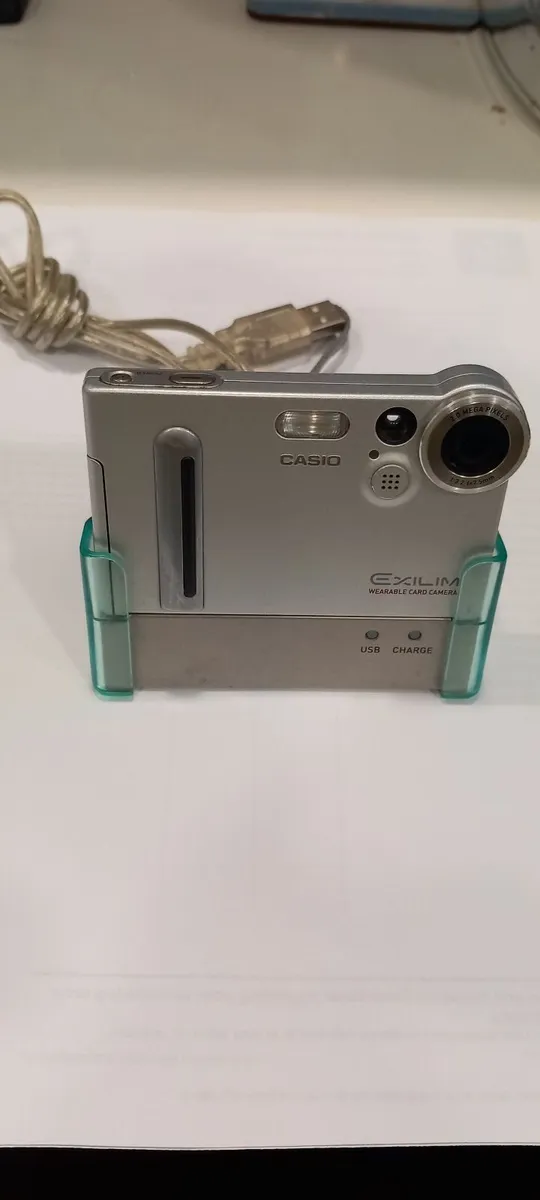 Digital Camera - Image 3