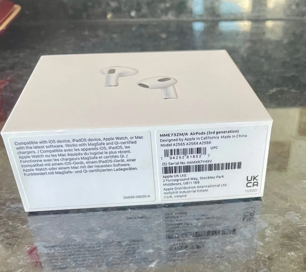 Apple Airpods (3rd Gen)/Magsafe Charging Case - Image 2