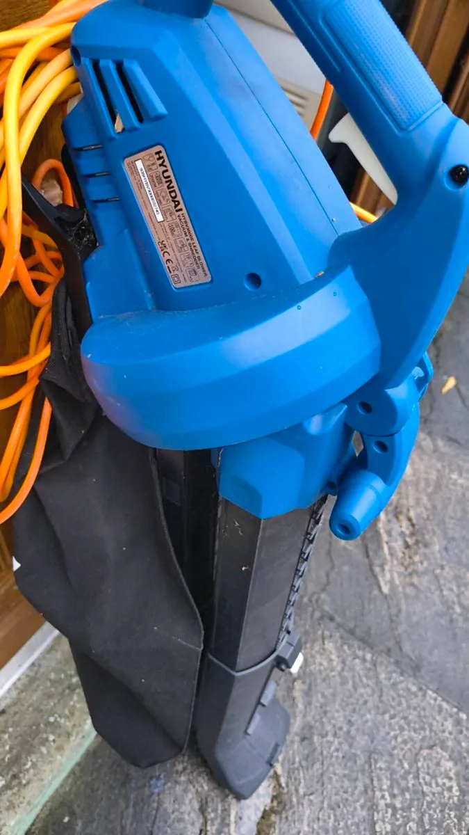 Leaf blower Hyundai 3000w 3-in-1 - Image 4