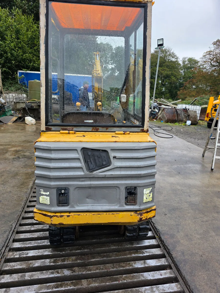 Jcb 1.5 tonne - Image 1