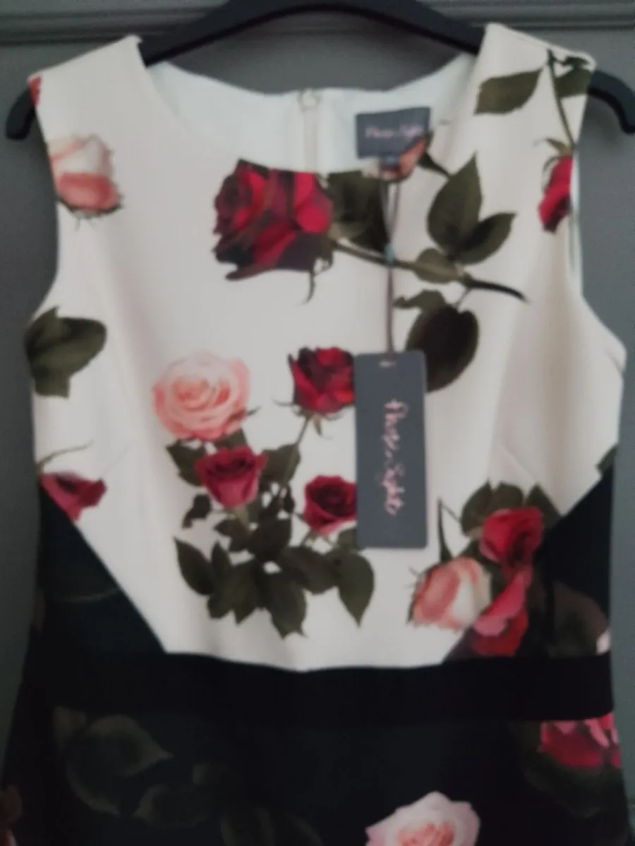 Dress - Image 4