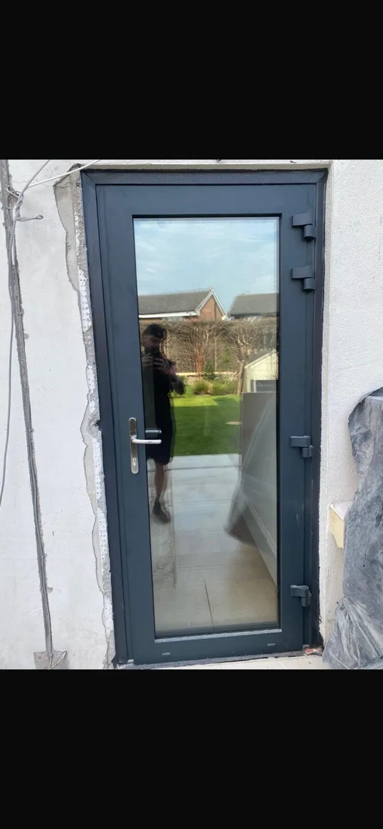 Door - Image 1