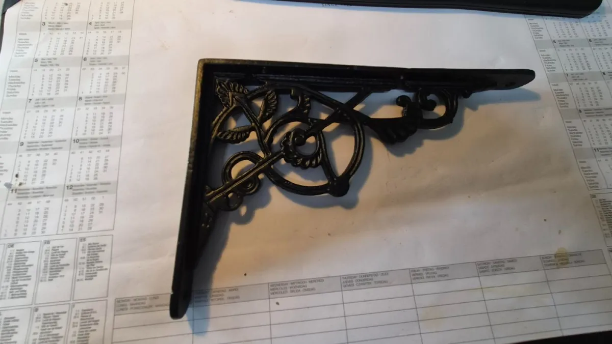 Cast Iron Decorative Shelf Brackets - Image 1