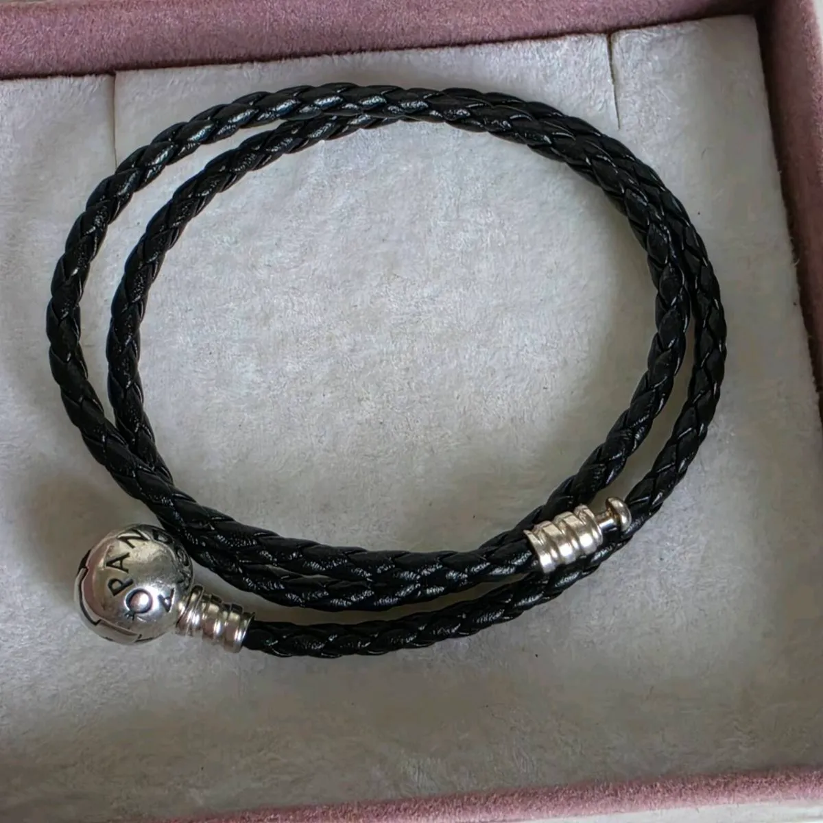 Pandora moments double Black leather bracelet - Image 2