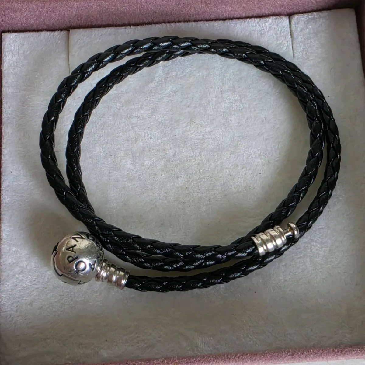 Pandora moments double Black leather bracelet - Image 1