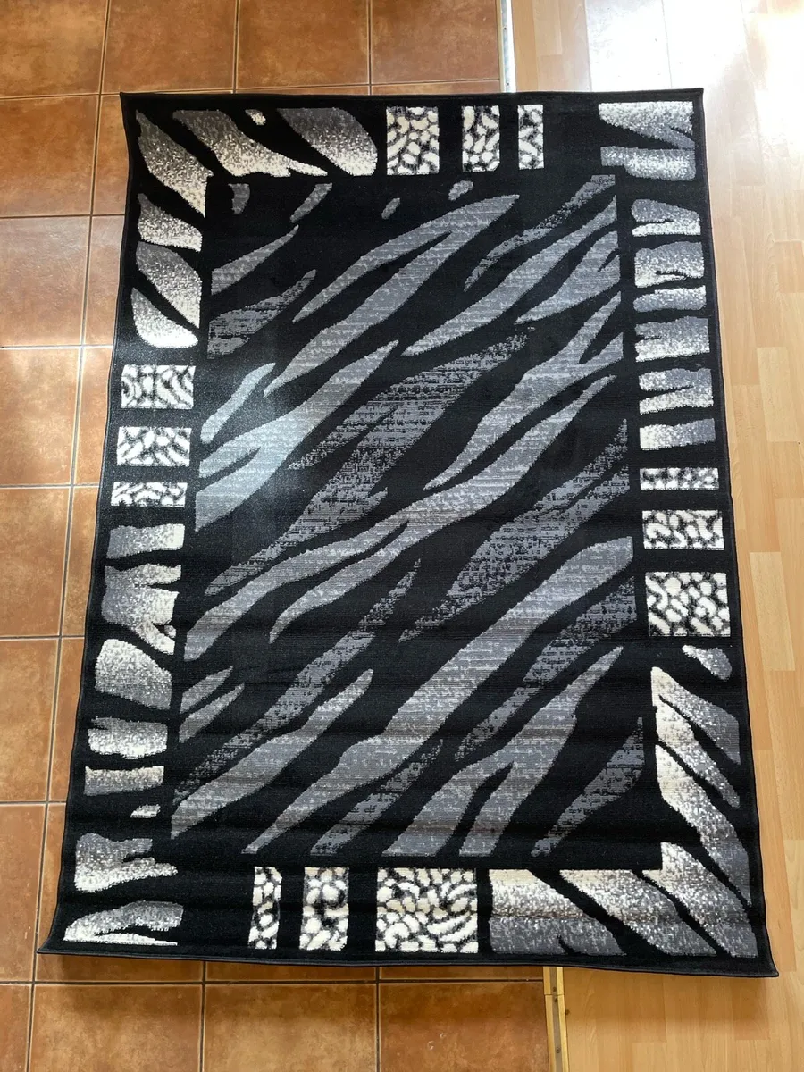Rugs & CarpetsRunner - Image 1