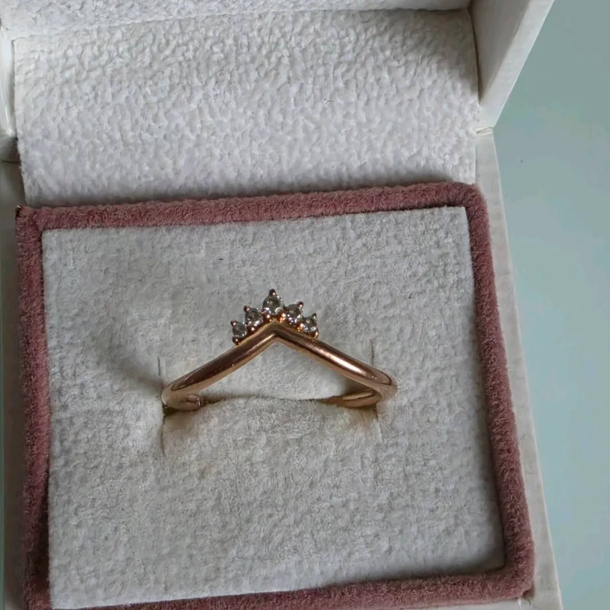 Pandora Tiara wishbone cubic zirconia rose gold - Image 1