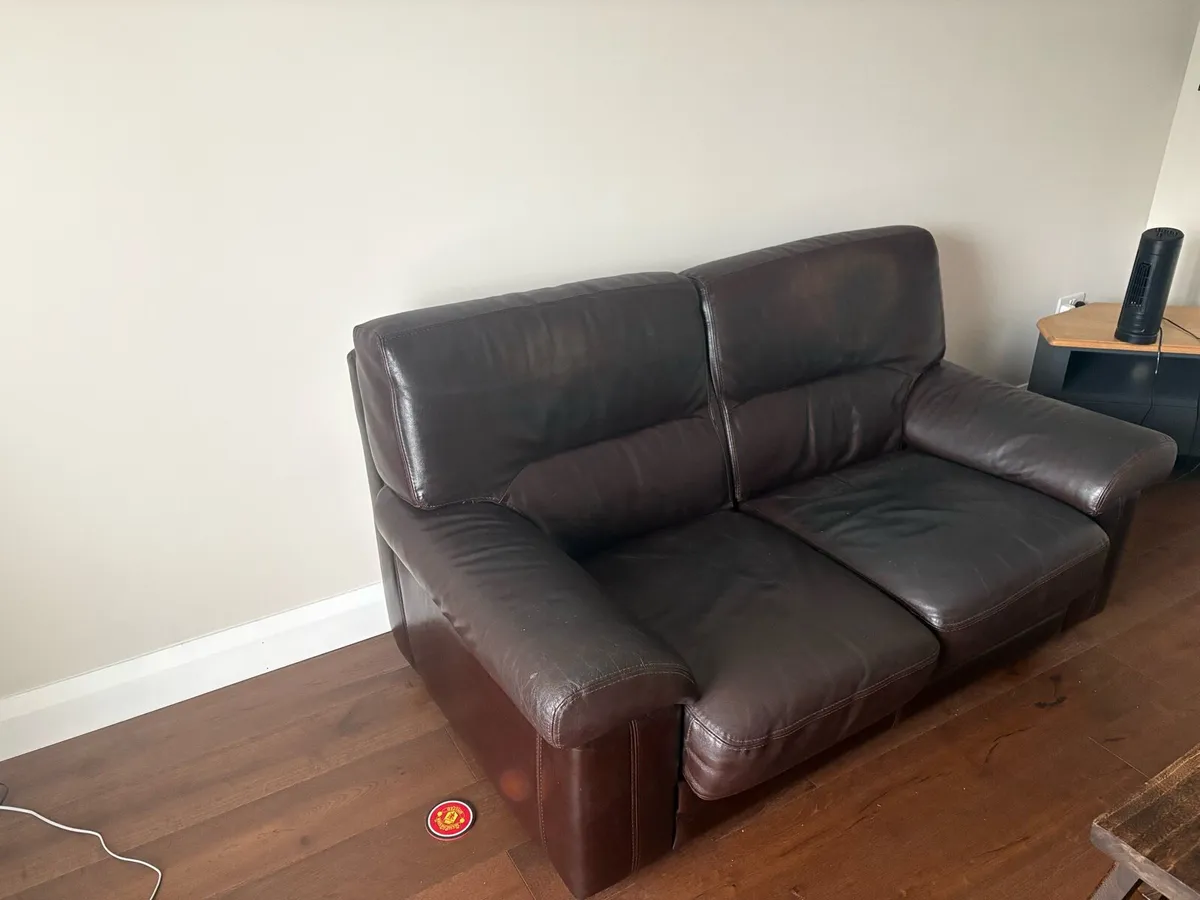 Leather sofa - Image 4