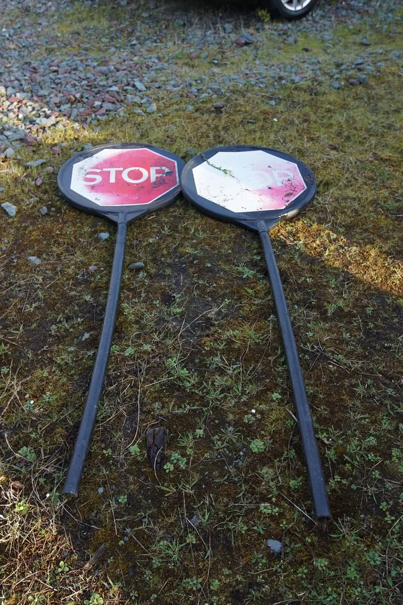 Safety Signs Cones + Stop Go + Cables Warning - Image 2