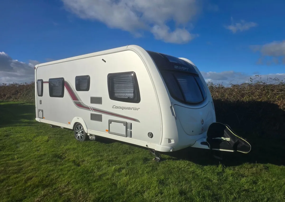 2012 SWIFT CONQUEROR 565 4BERTH - Image 1