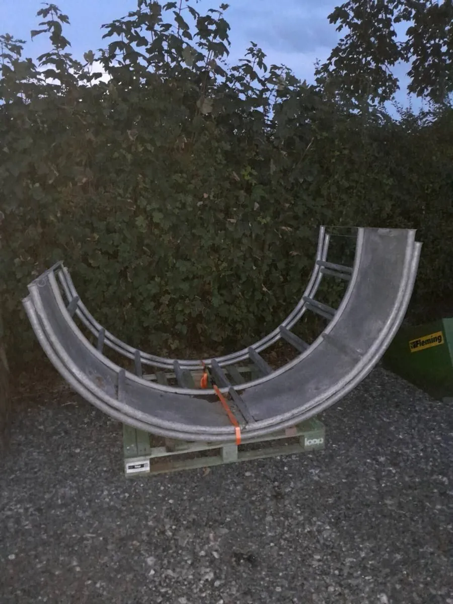 Ring feeder - Image 2