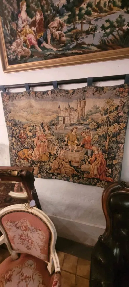 2 French tapestries 100 eu.each - Image 1