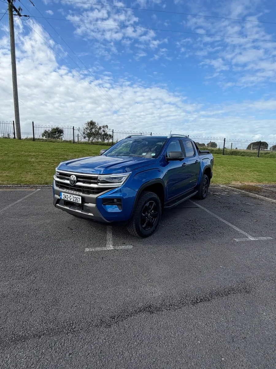 2024 VW AMAROK low mileage - Image 3