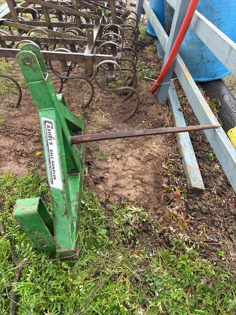Bale handler - Image 2