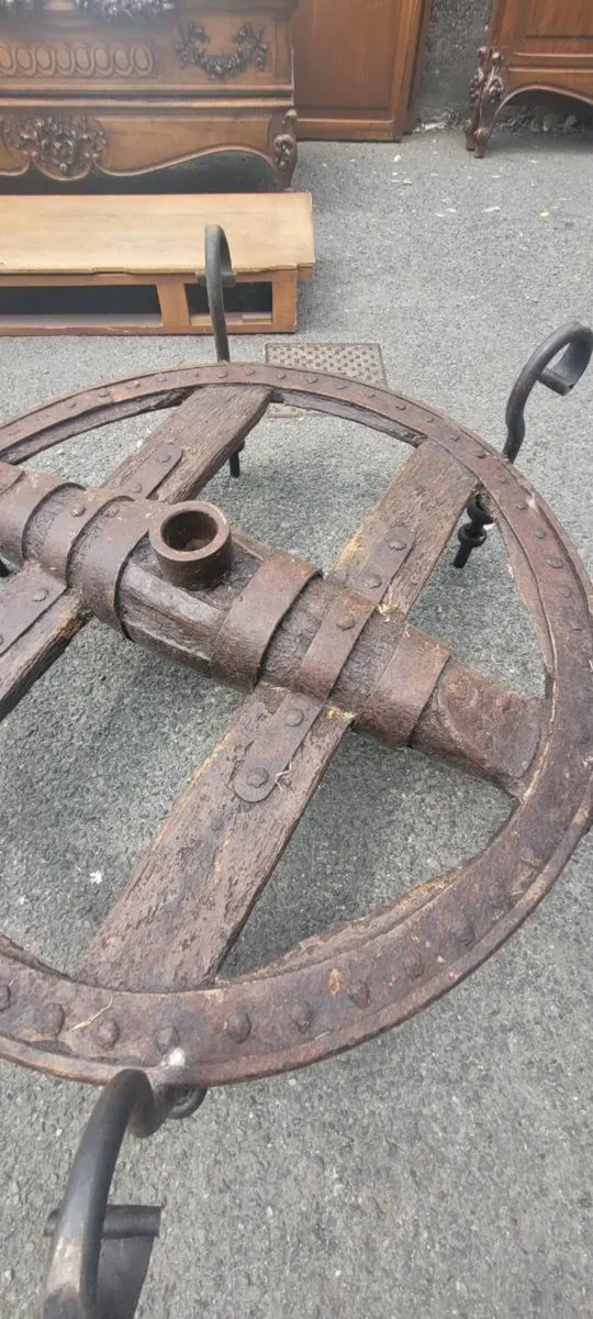 Large 19th century coffee table - Image 2