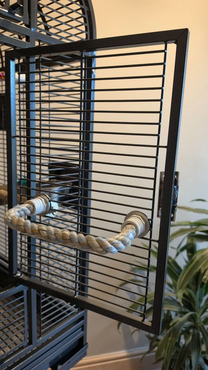 Lovely Bird/small Parrot Cage for sale - Image 3