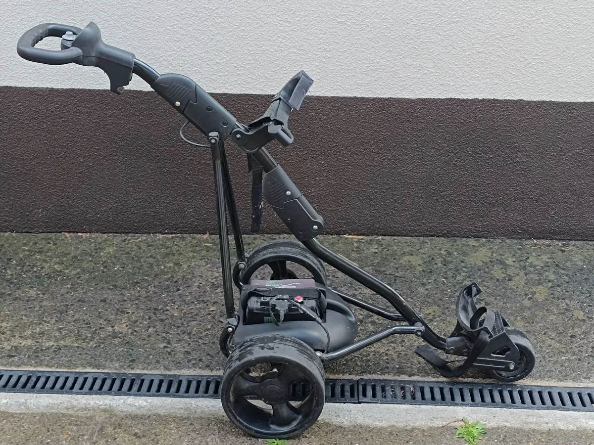 Electric golf trolley - Image 2