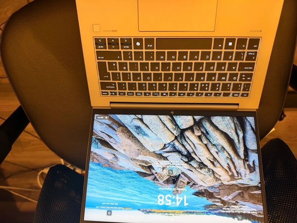 Hp Zbook Firefly G11 14" Ultra 7 32gb 1tb Rtx A500 - Image 3
