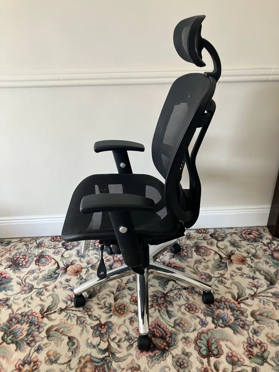 Office Chair - Image 1