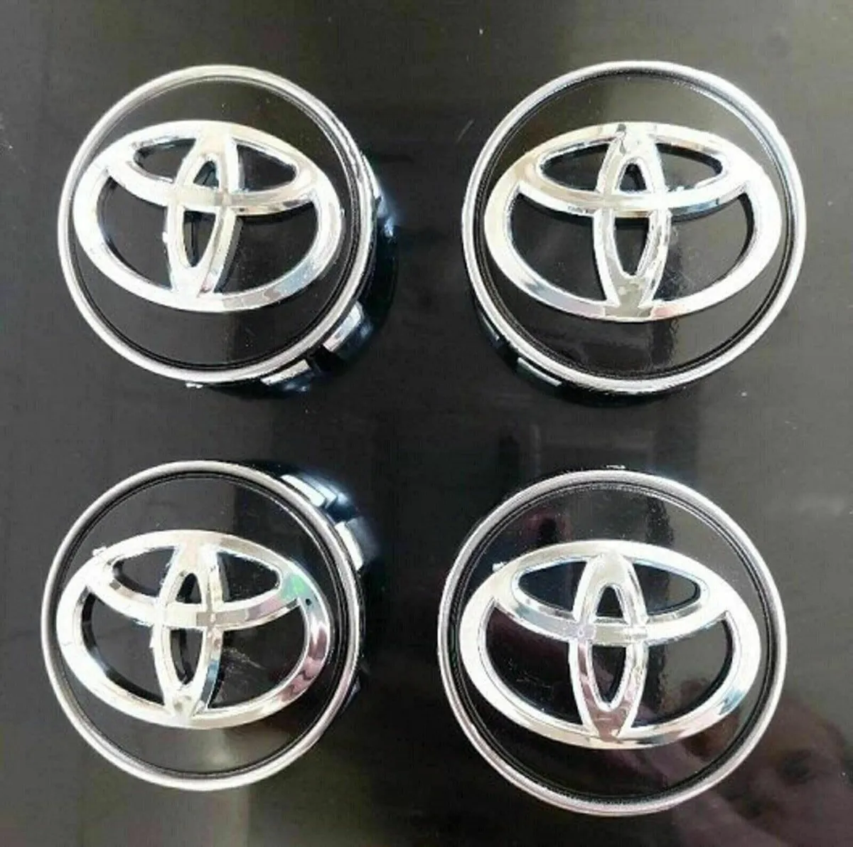 4 x Toyota Centre Caps - FREE POST - Image 1