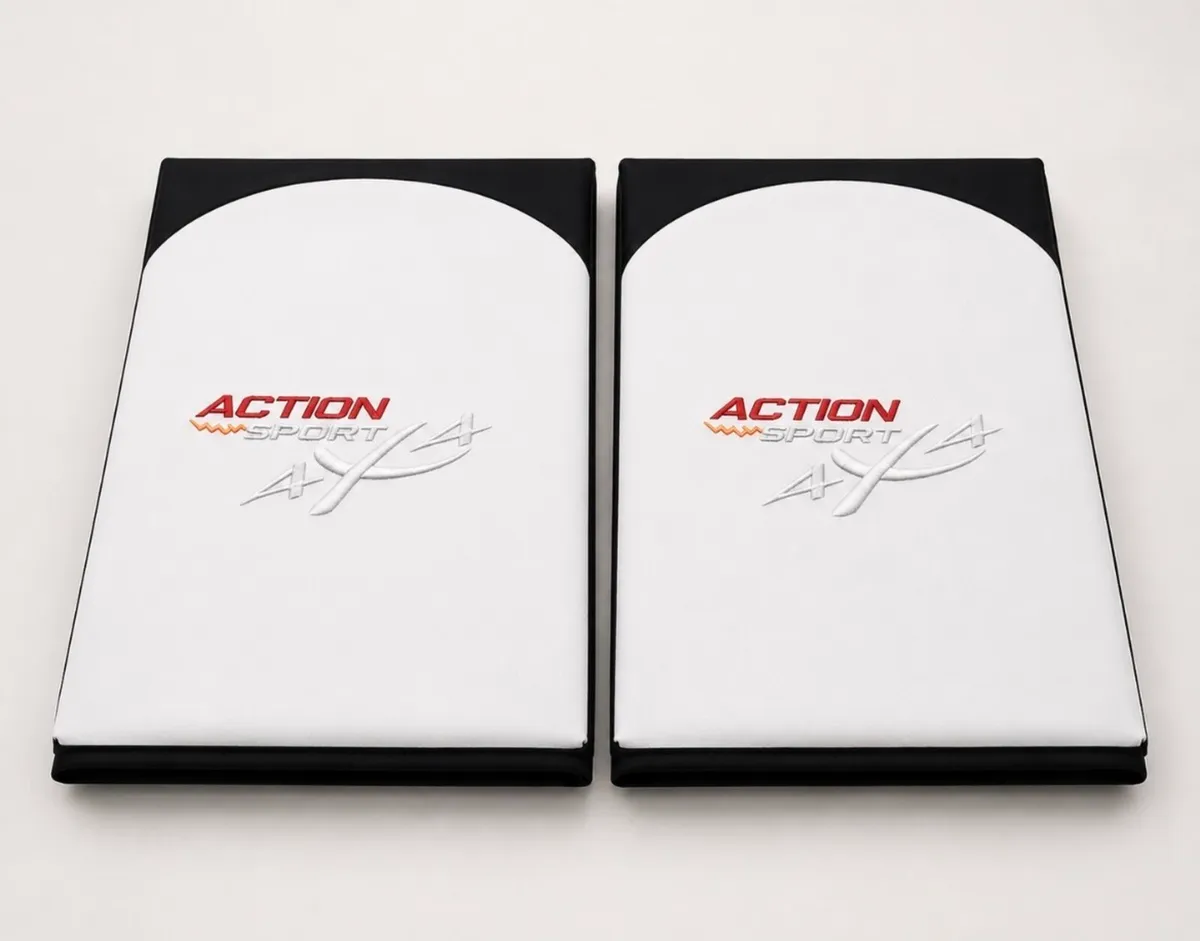 ACTION SPORT 4×4 HEAVY DUTY SEAT COVERS – WHITE - Image 1