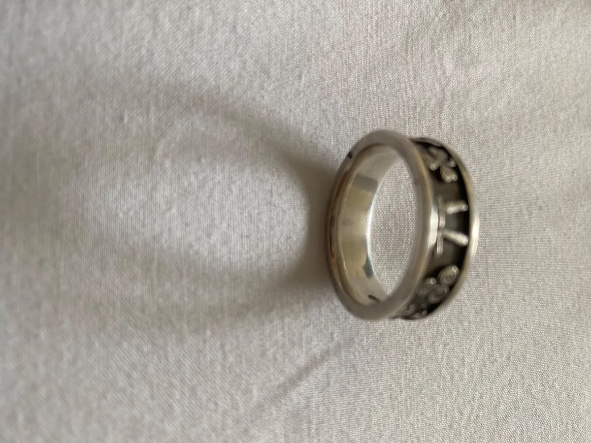 Ring - Image 1
