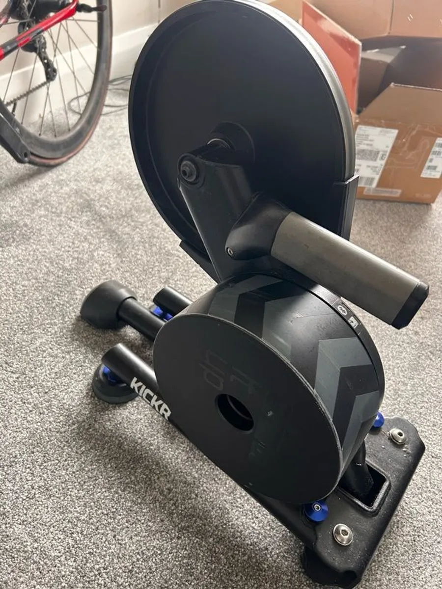 Wahoo Kickr v5 Smart Turbo Trainer - Image 2