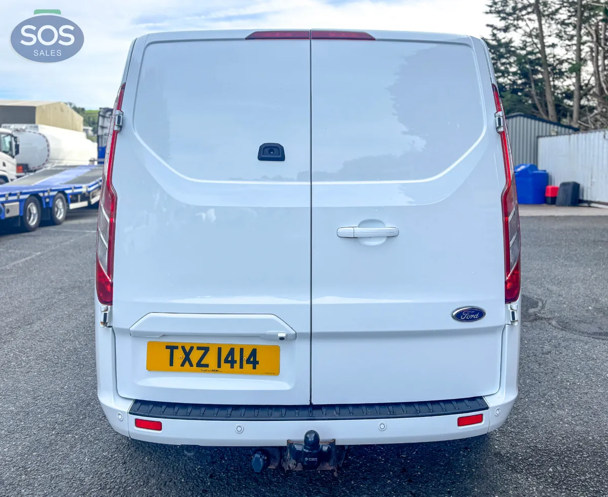 2023 Ford Transit Custom 300LMTD Van - Image 4
