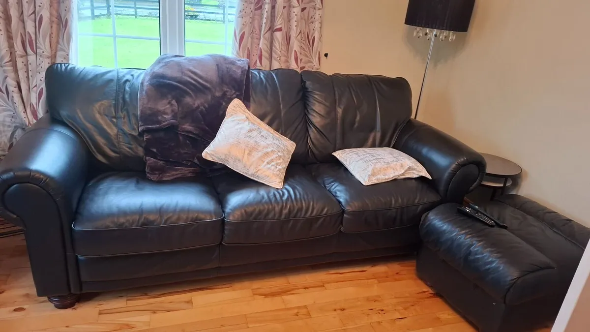 Couch - Image 1