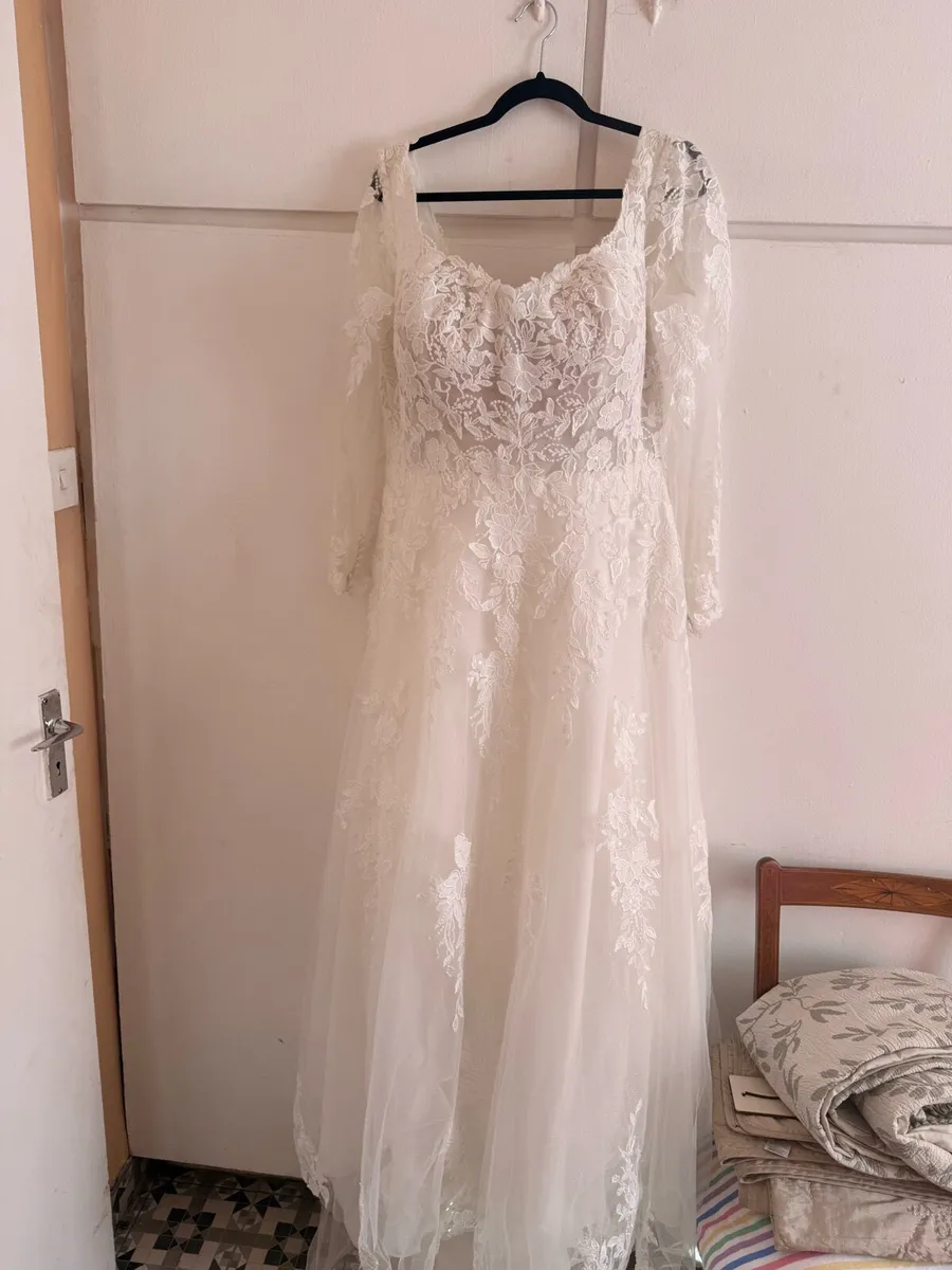Stella York Wedding Dress - Image 2