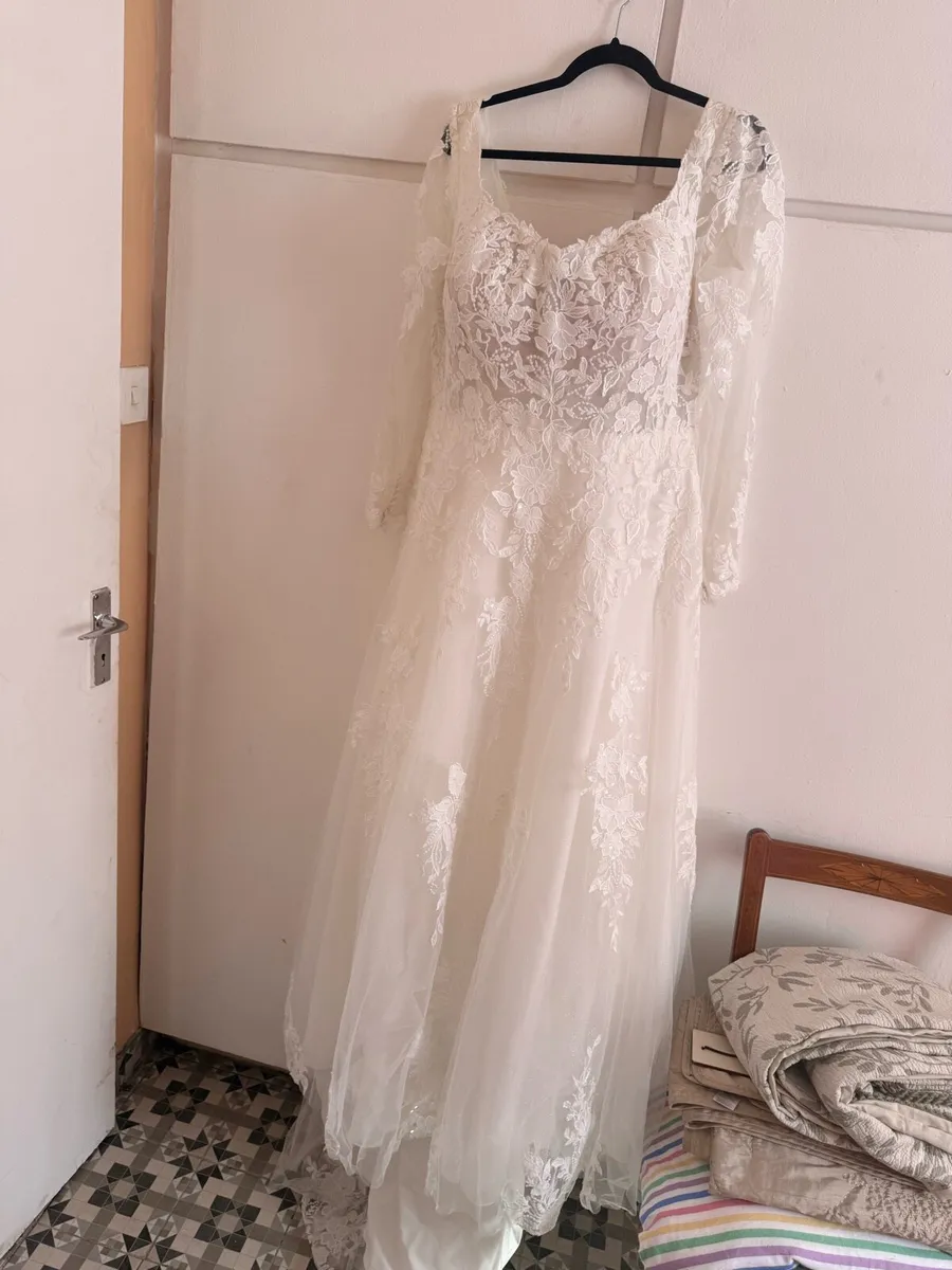 Stella York Wedding Dress - Image 3