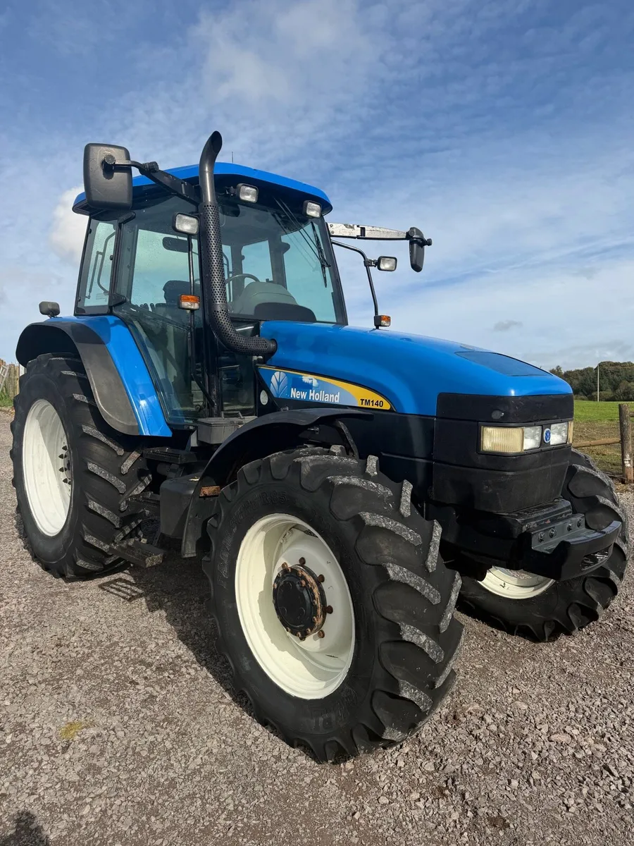New Holland TM140 - Image 1
