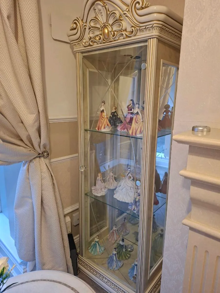 Sitting room items - Image 3