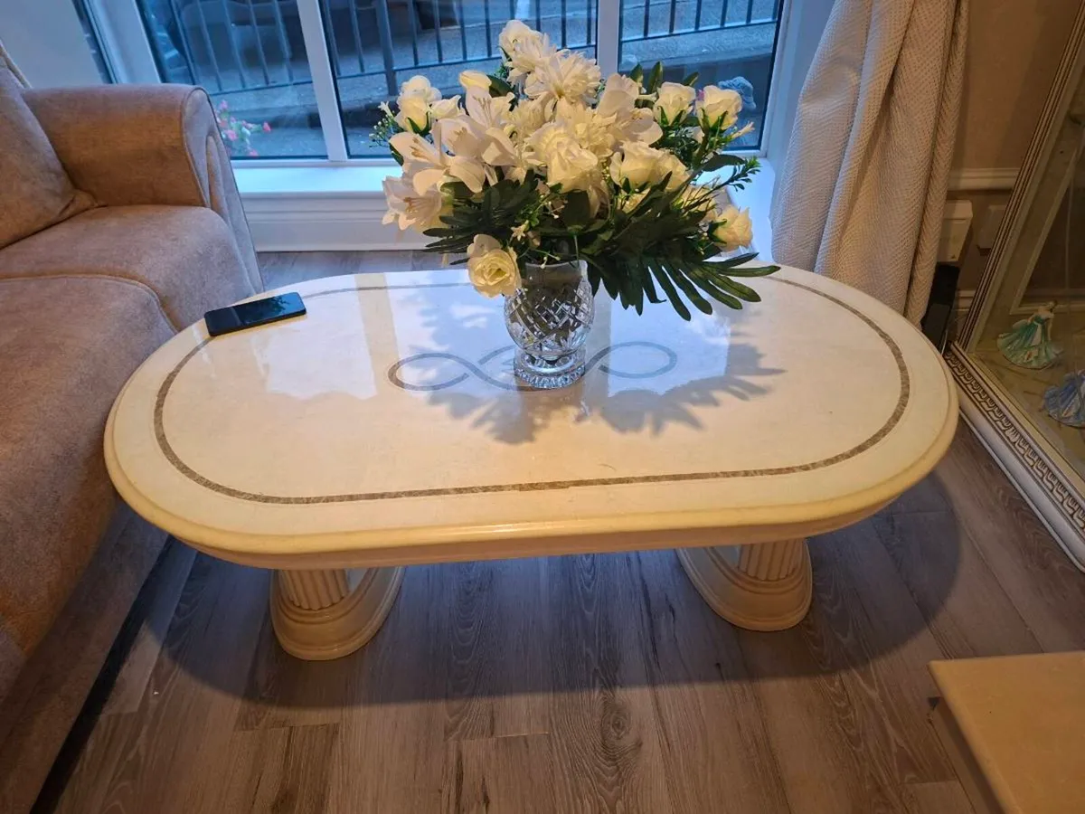 Sitting room items - Image 4