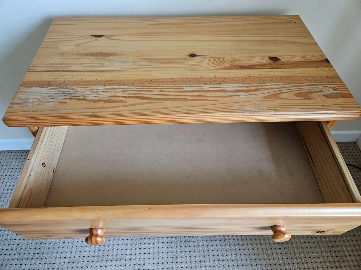 Pine Chest of Drawers - Image 2