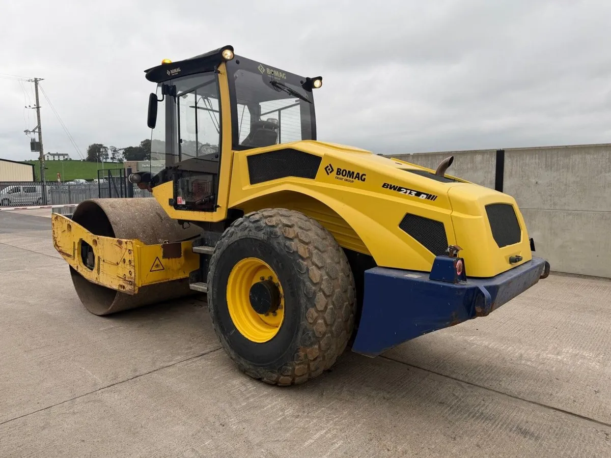 BOMAG BW213D-5 13 TON ROLLER - Image 3
