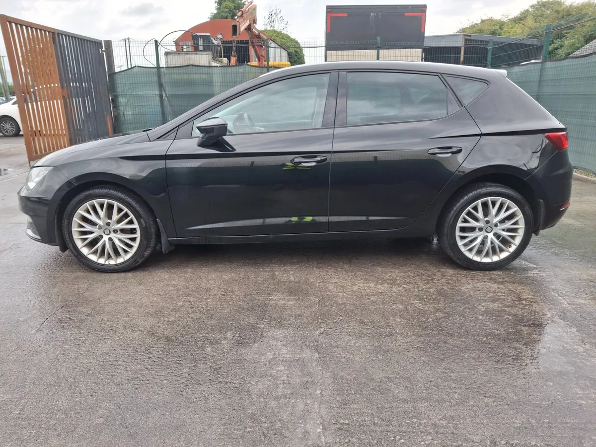 2018 Seat Leon  Dynamic - Image 2